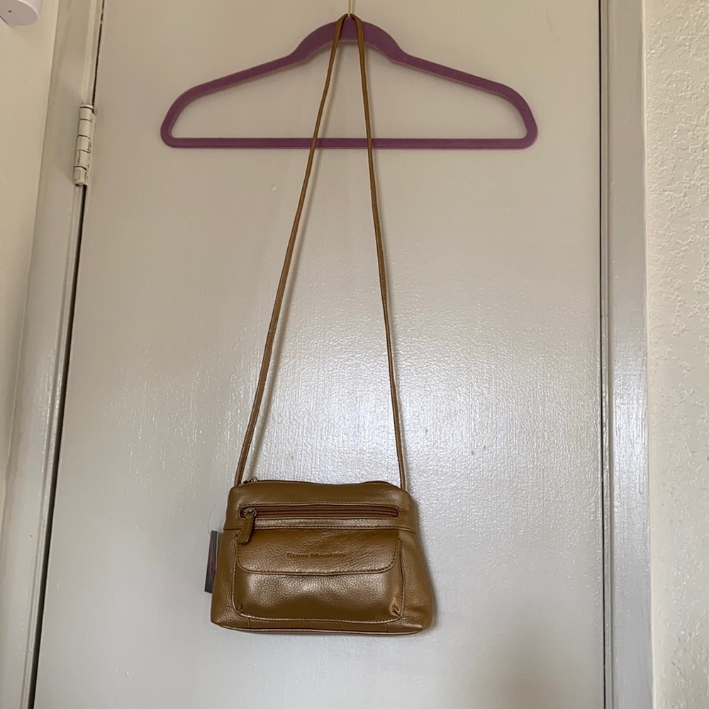 Stone Mountain Crossbody.